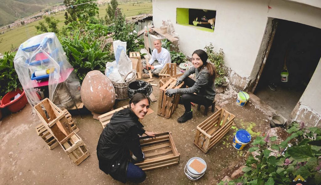 service and language immersion in Cusco Peru