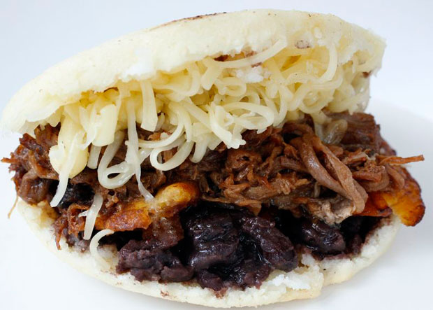 Arepa Andreadlserrano, CC BY-SA 3.0 , via Wikimedia Commons